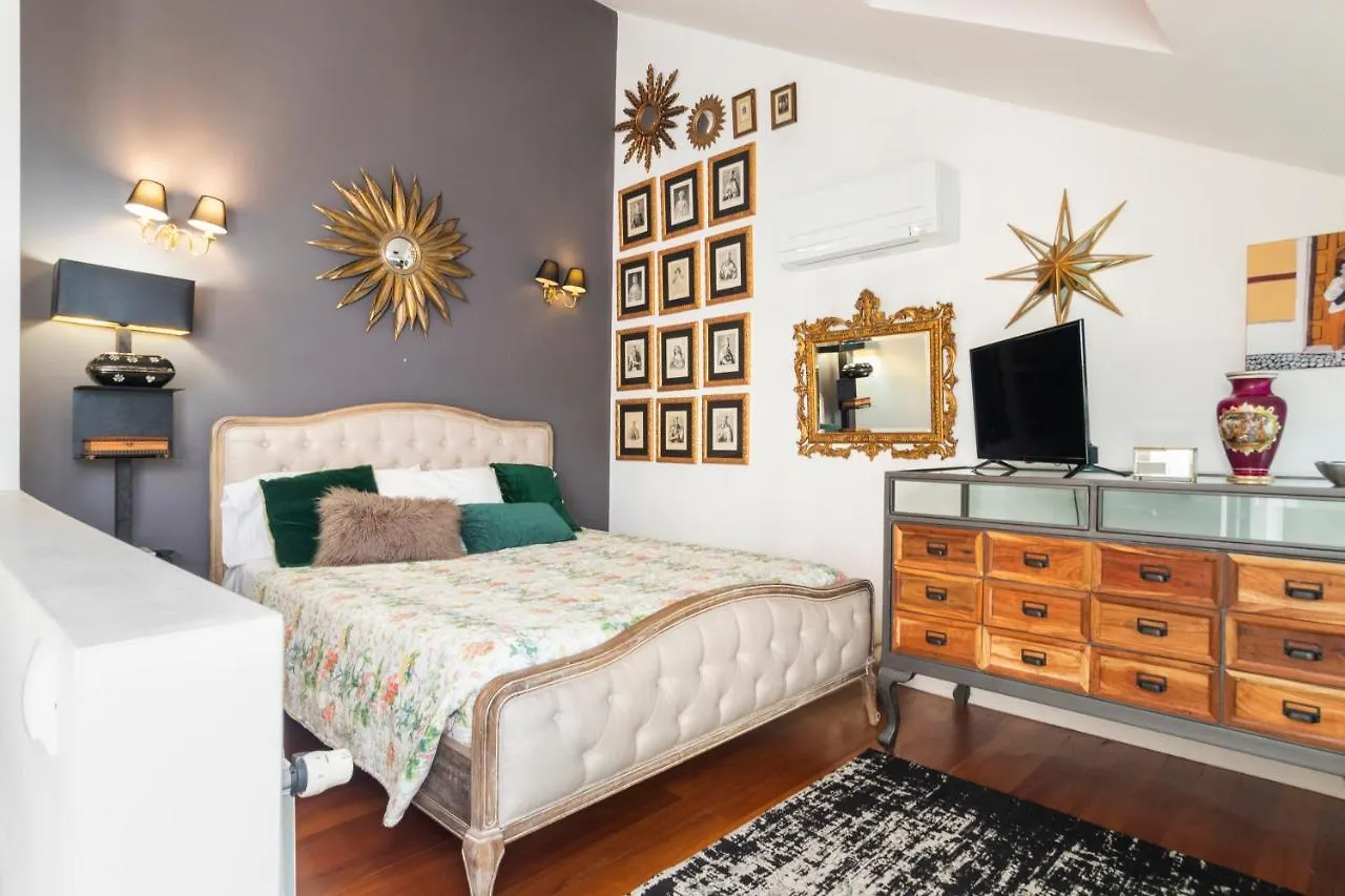 3 Bedroom Villa in Central Lisbona